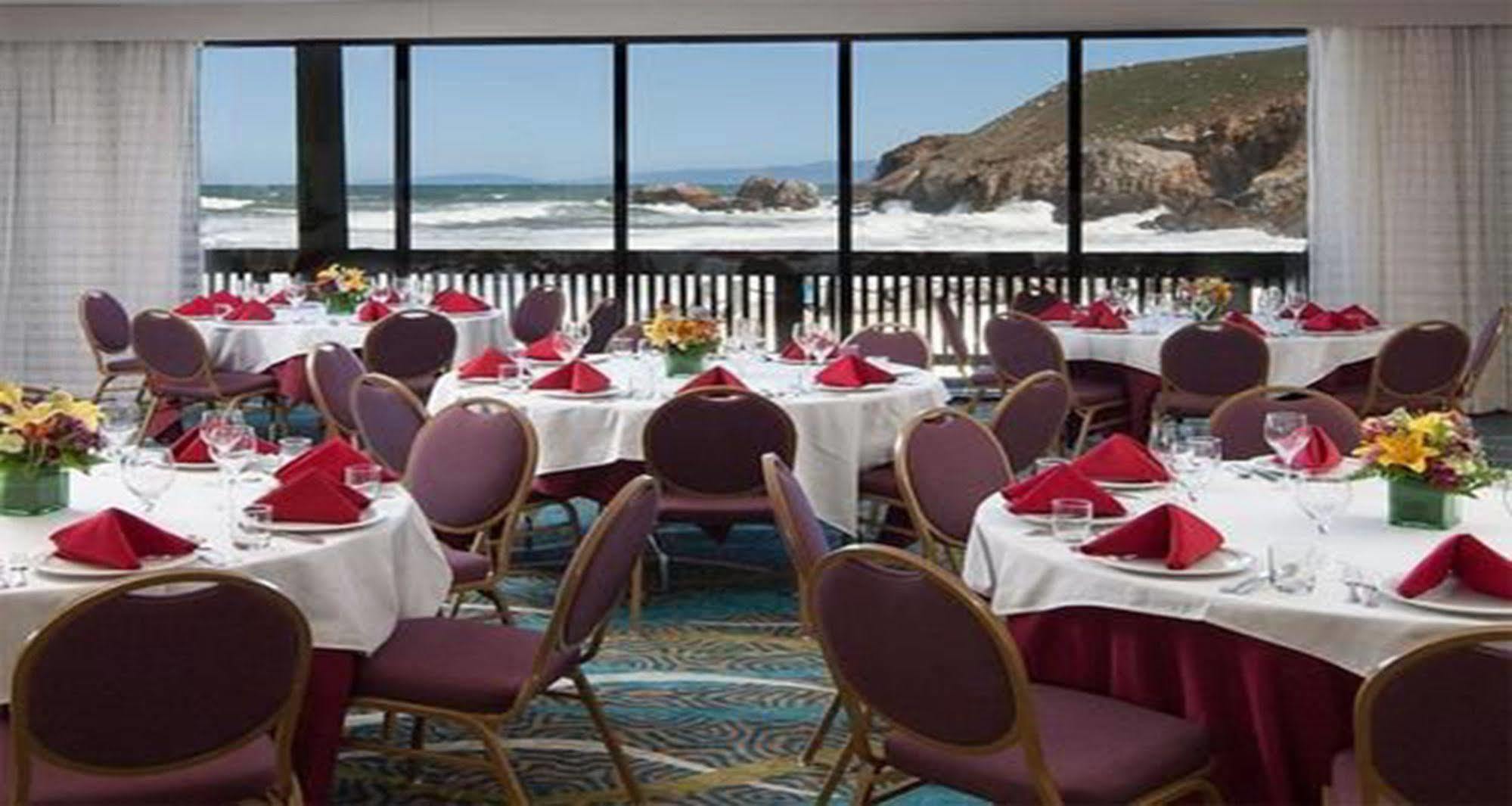 Pacifica Lighthouse Hotel Trademark Collection By Wyndham Ngoại thất bức ảnh